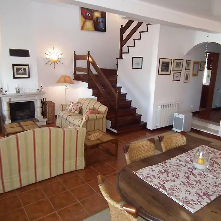 Ferienhaus Casa Flores Amoreira (Leiria)